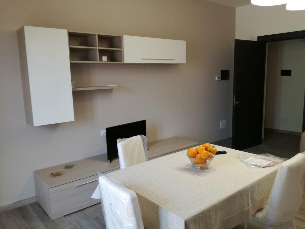 Alba Clara Apartment อาโวลา ภายนอก รูปภาพ